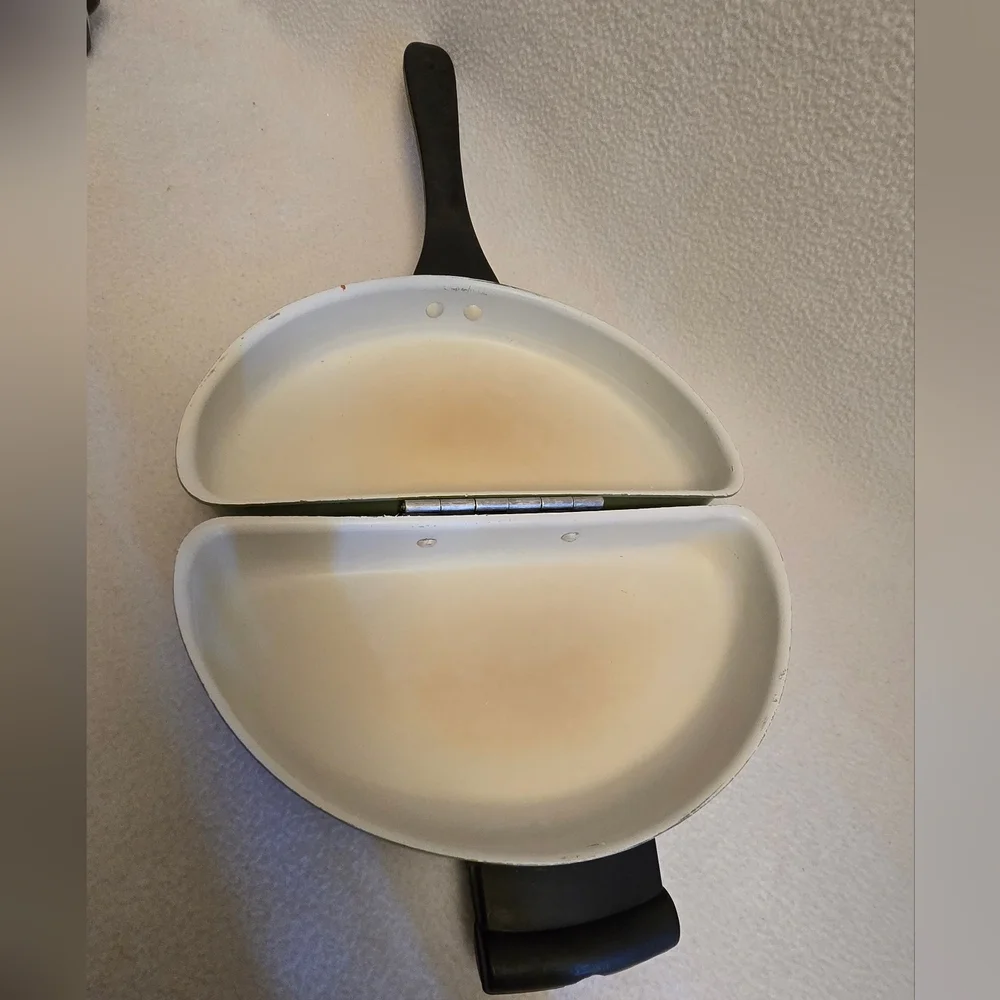Green Non-Stick Pan with Black Handle